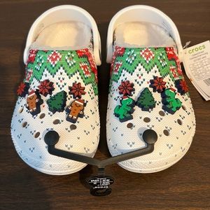 Women’s Christmas Crocs with Hoilday Charms and White Fur